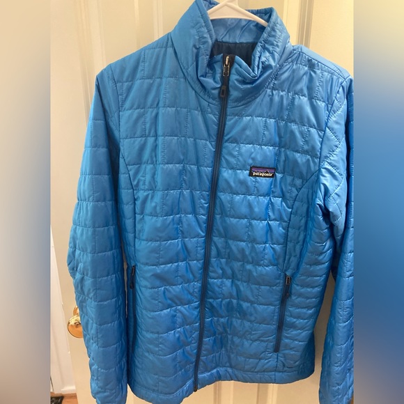 Patagonia Jackets & Blazers - Patagonia Nano Puff Blue Women’s Size Medium